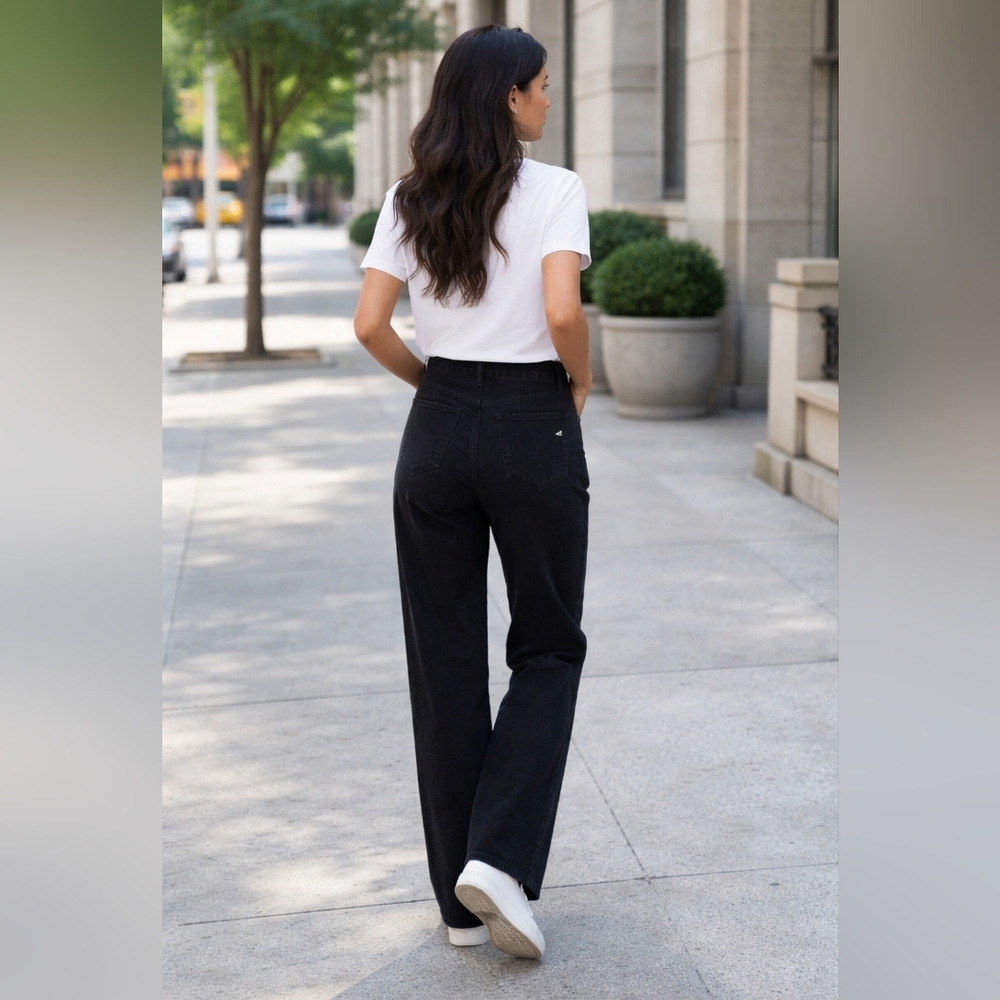 HIDDEN High-Rise Black Wide Leg Jeans with Knee Distress - Picture 2 of 6